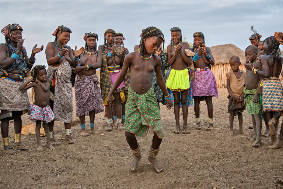 Hakaona tribe