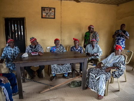 Ezillo tribe
