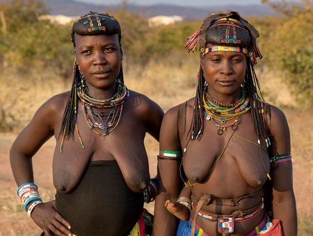 Hakaona tribe